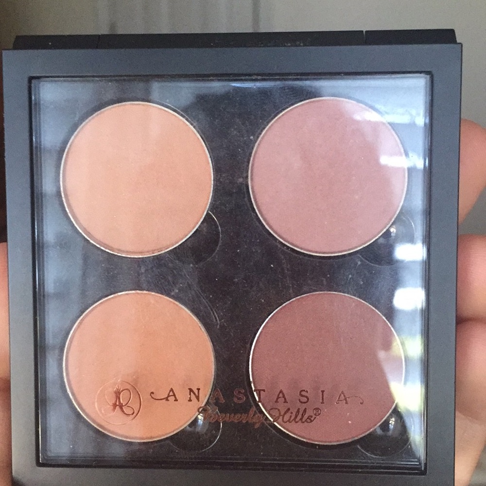 Anastasia Beverly Hills quad
